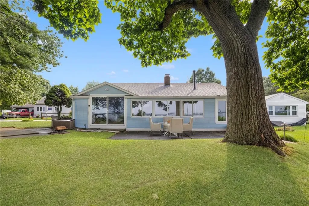 7 Lane 1 Warwick RI 02888
