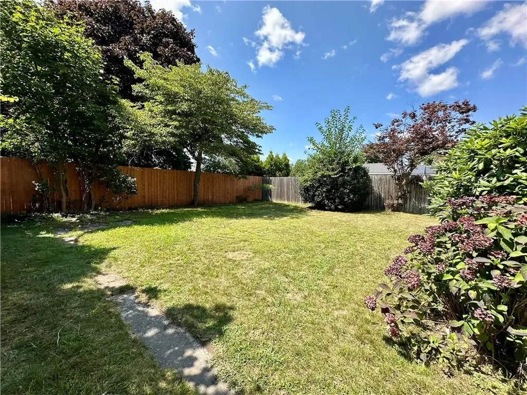 61 Burgess Avenue Pawtucket RI 02861