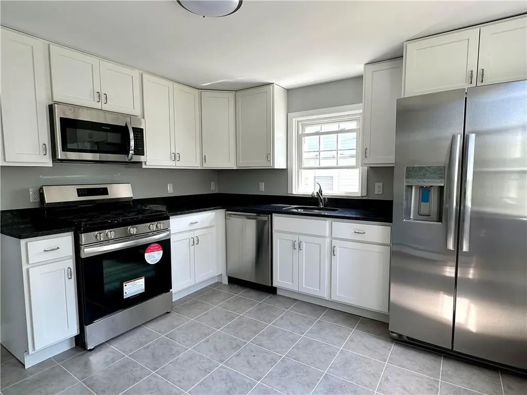 61 Burgess Avenue Pawtucket RI 02861