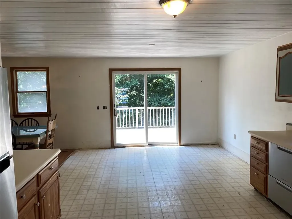 12 Sycamore Drive Westerly RI 02891