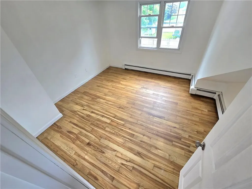 30 Hobart Street Westerly RI 02891