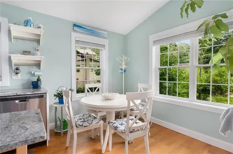 133 Winterberry Road Narragansett RI 02874