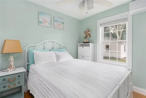 133 Winterberry Road Narragansett RI 02874