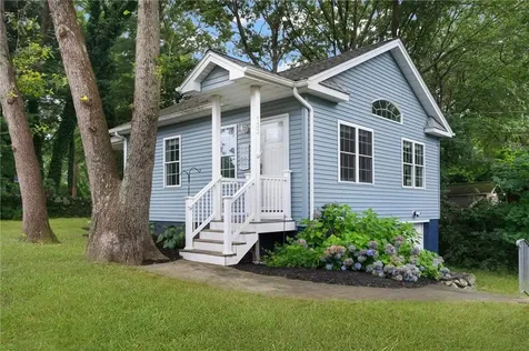 133 Winterberry Road Narragansett RI 02874