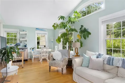 133 Winterberry Road Narragansett RI 02874