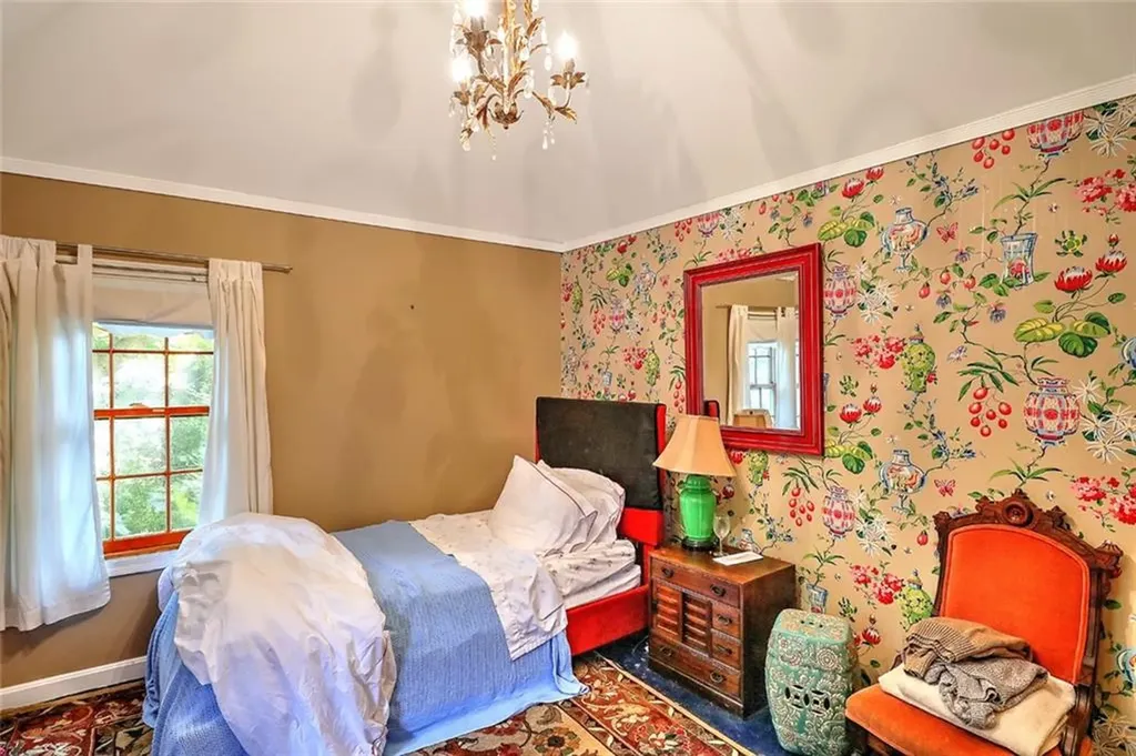 27 Bank Street Warwick RI 02888