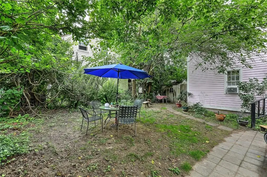 27 Bank Street Warwick RI 02888