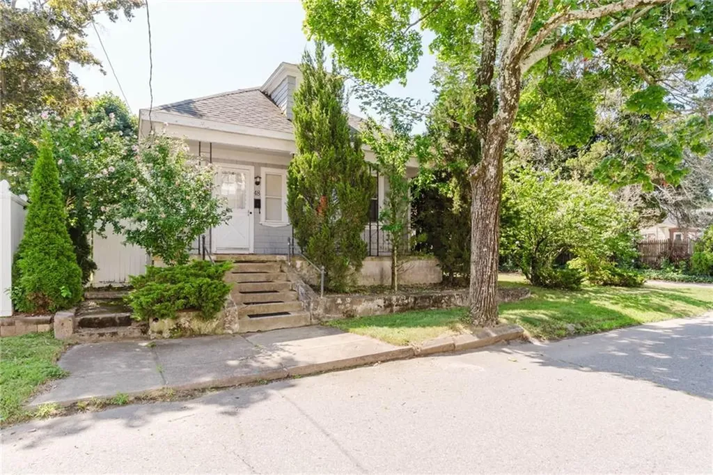 48 Crawford Street Cranston RI 02910