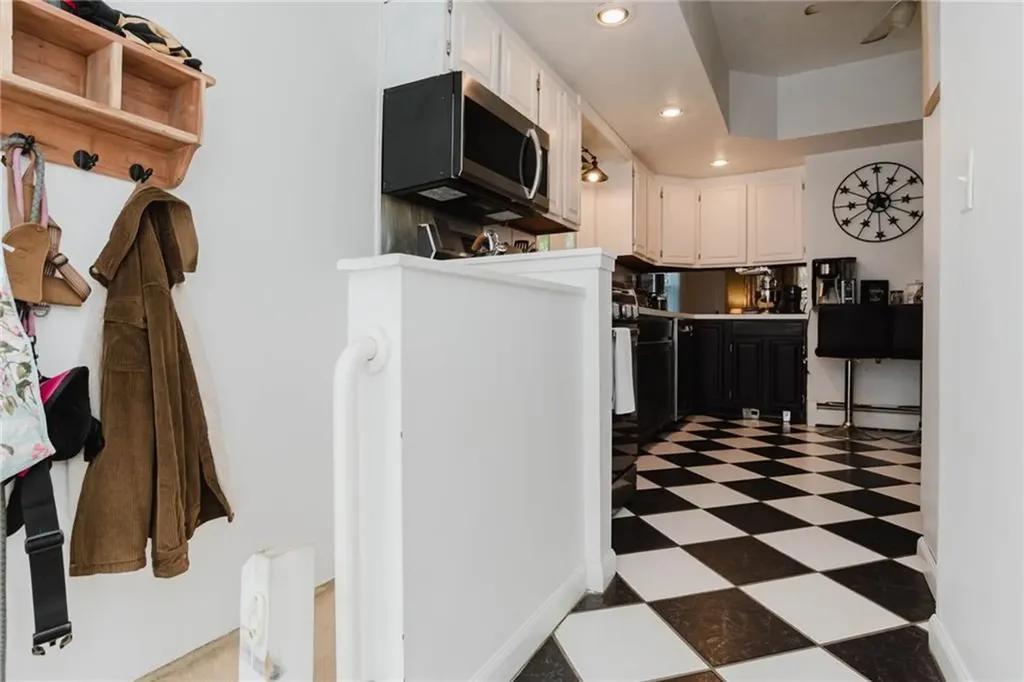 48 Crawford Street Cranston RI 02910