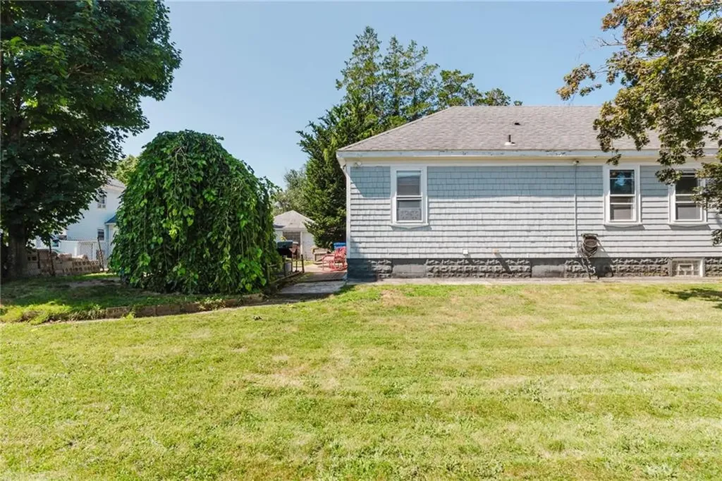 48 Crawford Street Cranston RI 02910