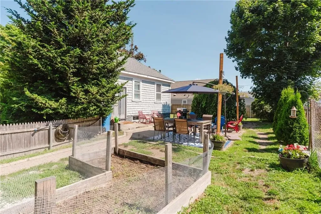 48 Crawford Street Cranston RI 02910