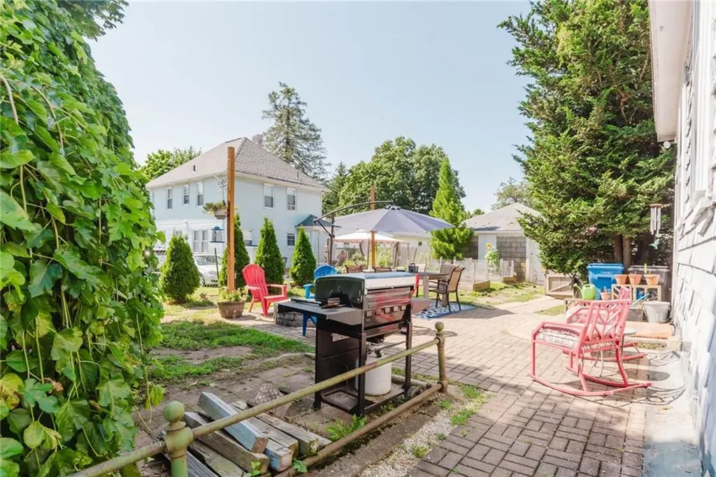 48 Crawford Street Cranston RI 02910
