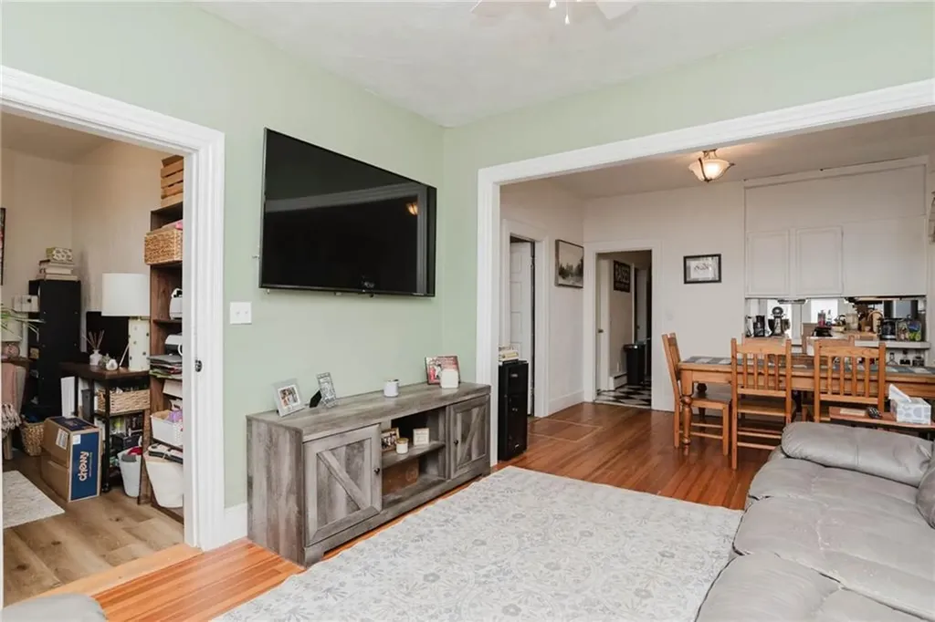 48 Crawford Street Cranston RI 02910