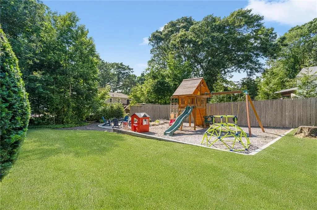 45 Verdant Lane Warwick RI 02886