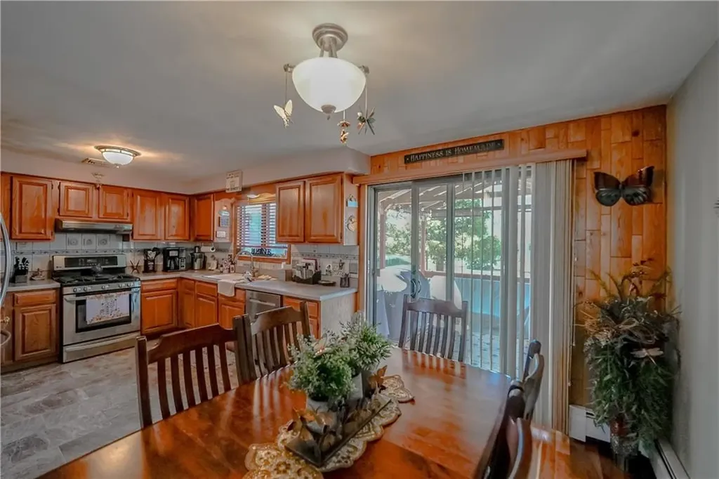 40 42 Orchard Street Johnston RI 02919