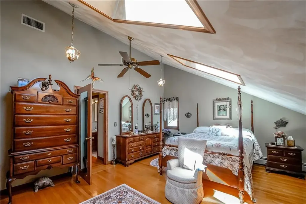 40 42 Orchard Street Johnston RI 02919