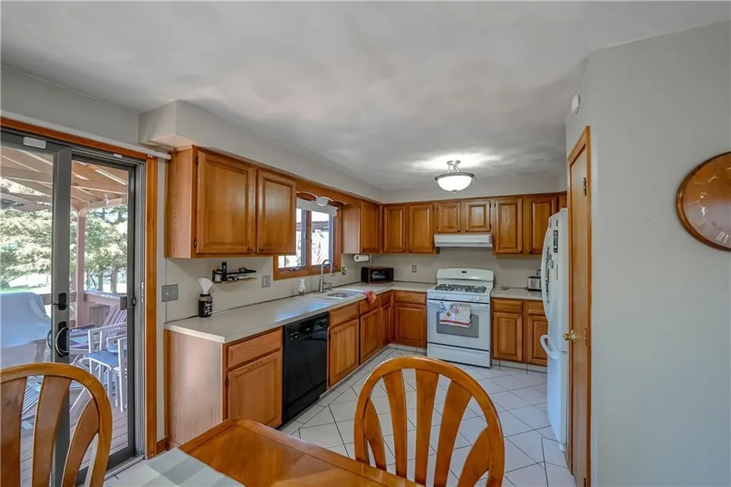 40 42 Orchard Street Johnston RI 02919