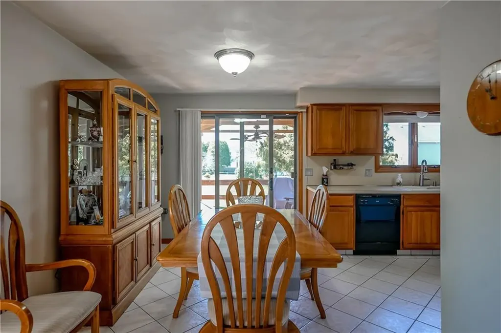 40 42 Orchard Street Johnston RI 02919