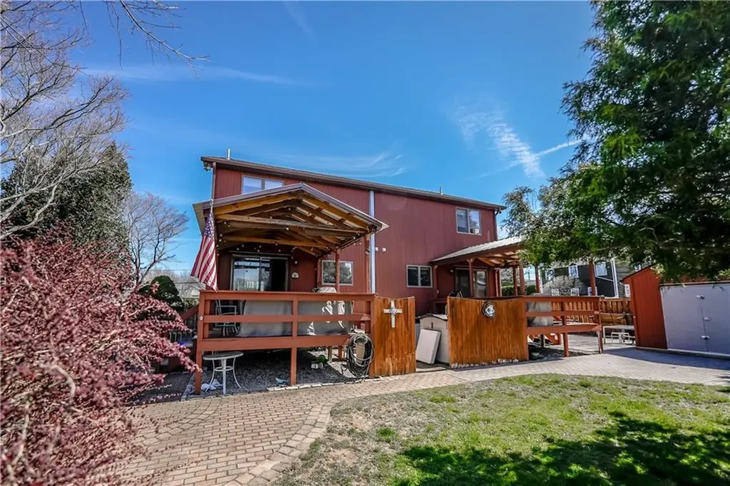 40 42 Orchard Street Johnston RI 02919
