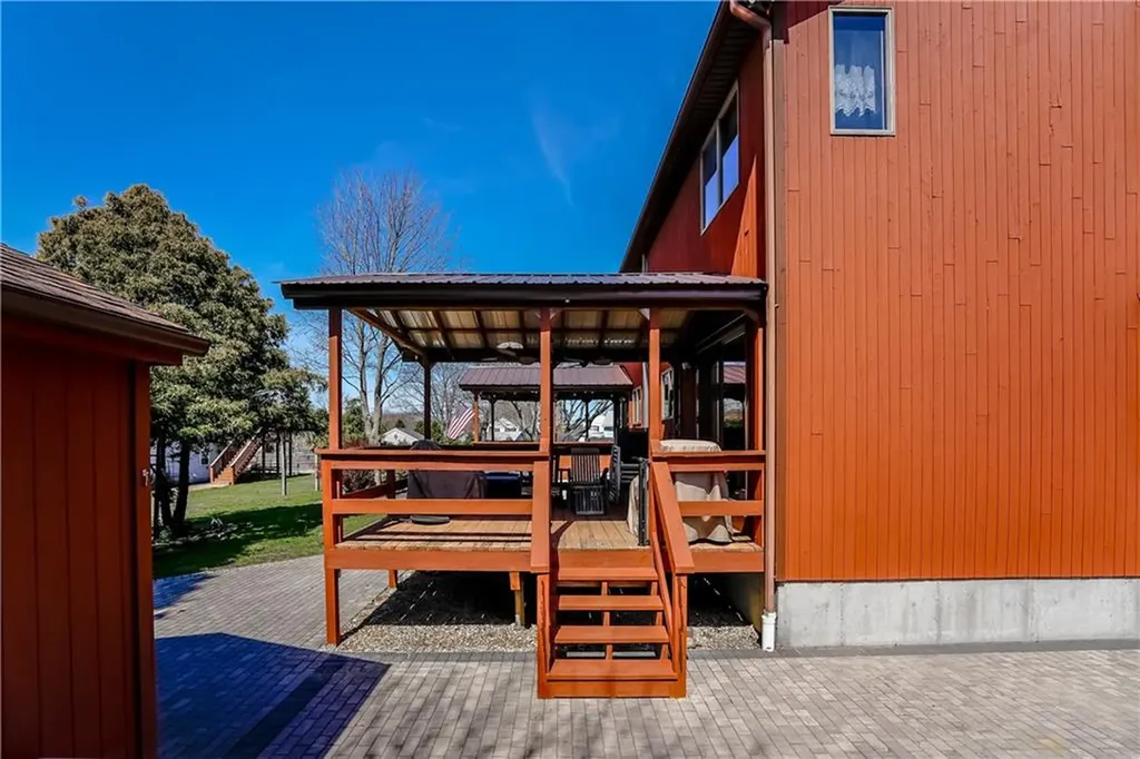 40 42 Orchard Street Johnston RI 02919