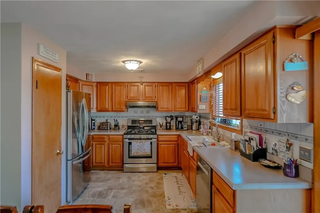 40 42 Orchard Street Johnston RI 02919