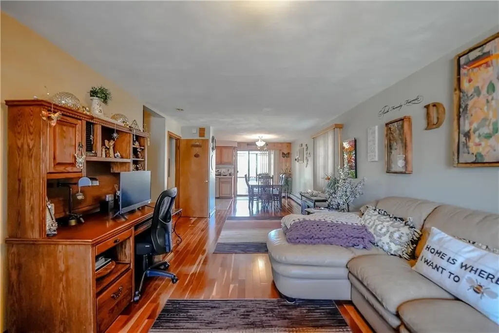 40 42 Orchard Street Johnston RI 02919