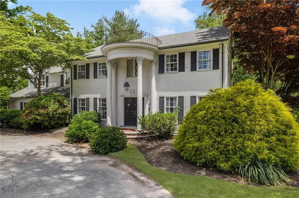 555 Wilbur Avenue Cranston RI 02921
