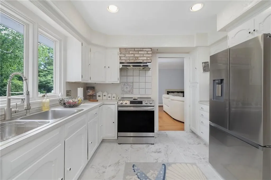555 Wilbur Avenue Cranston RI 02921