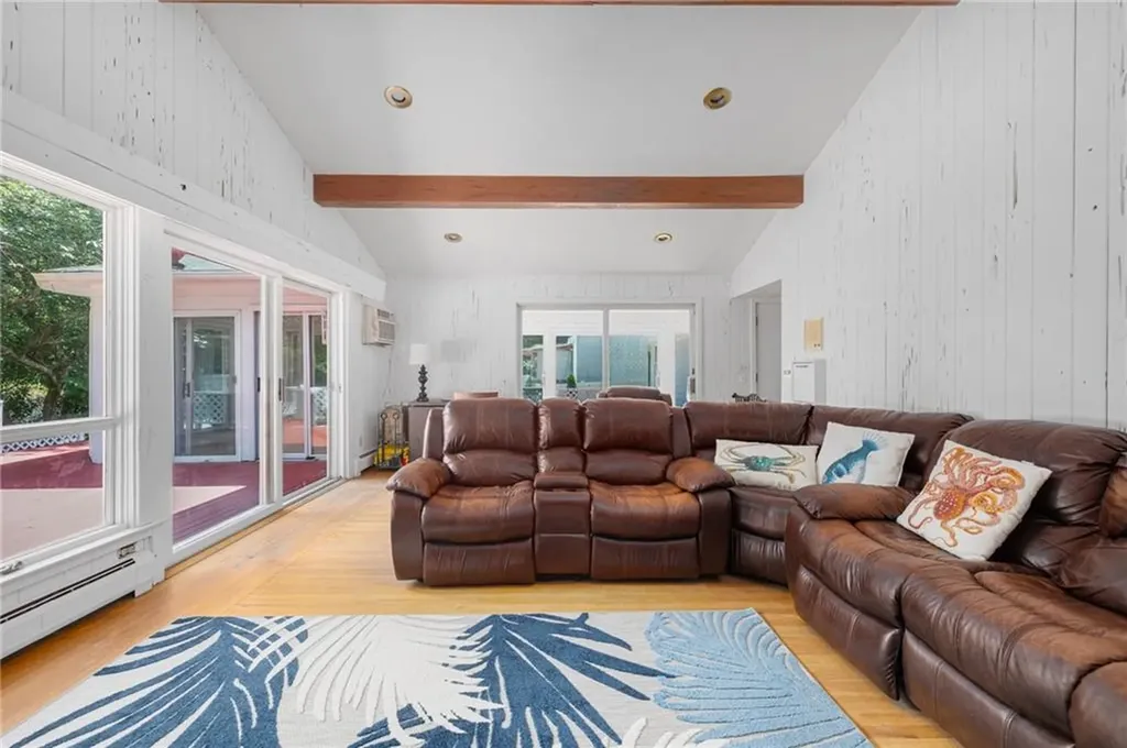 555 Wilbur Avenue Cranston RI 02921