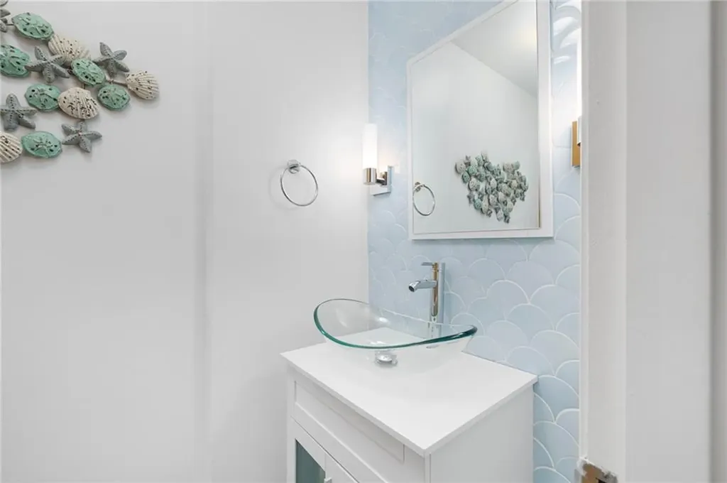 555 Wilbur Avenue Cranston RI 02921