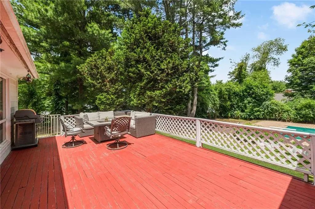 555 Wilbur Avenue Cranston RI 02921