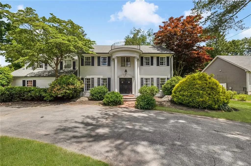 555 Wilbur Avenue Cranston RI 02921