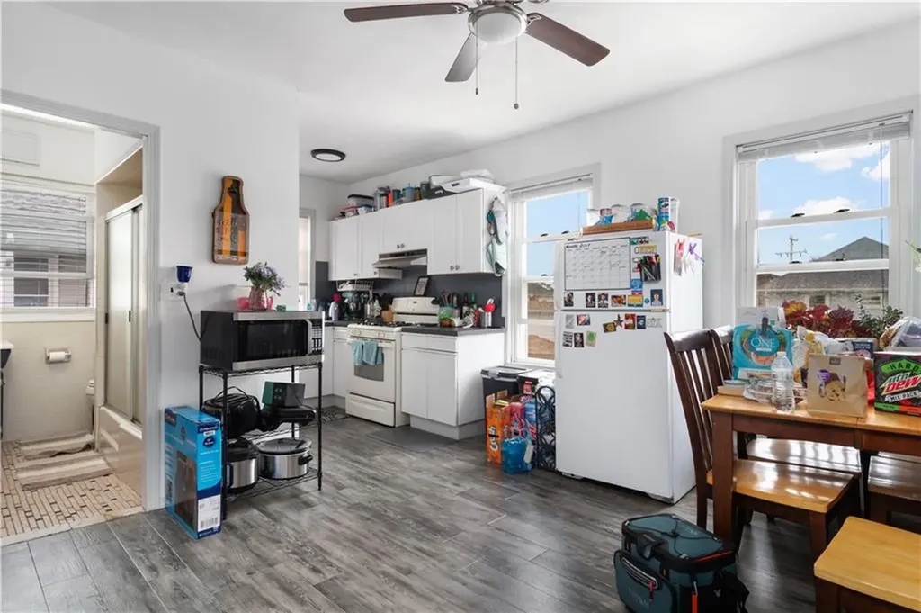 143 Coyle Avenue Pawtucket RI 02861