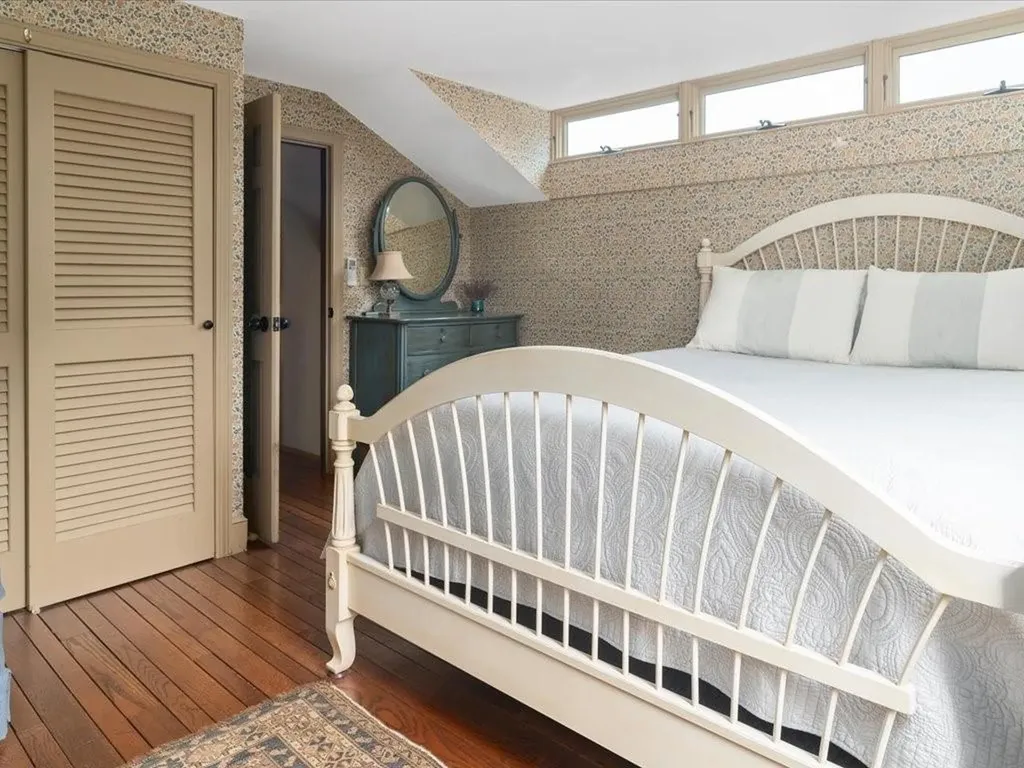 50 Child Street Portsmouth RI 02871