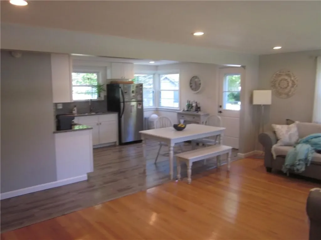 5 Domin Avenue Smithfield RI 02917