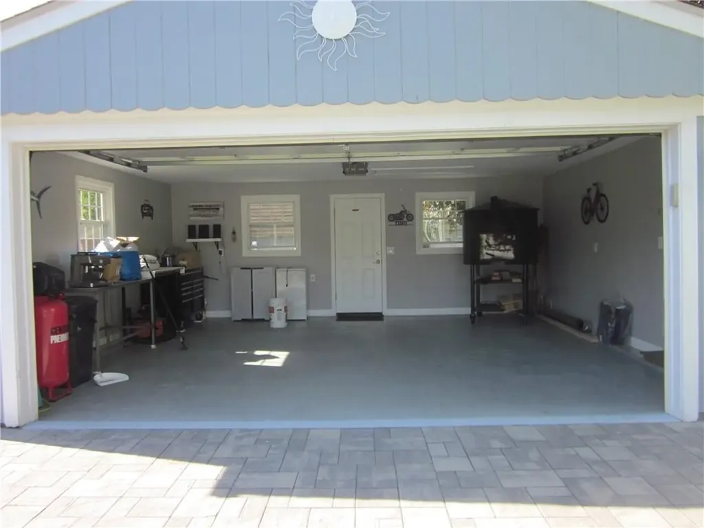 5 Domin Avenue Smithfield RI 02917