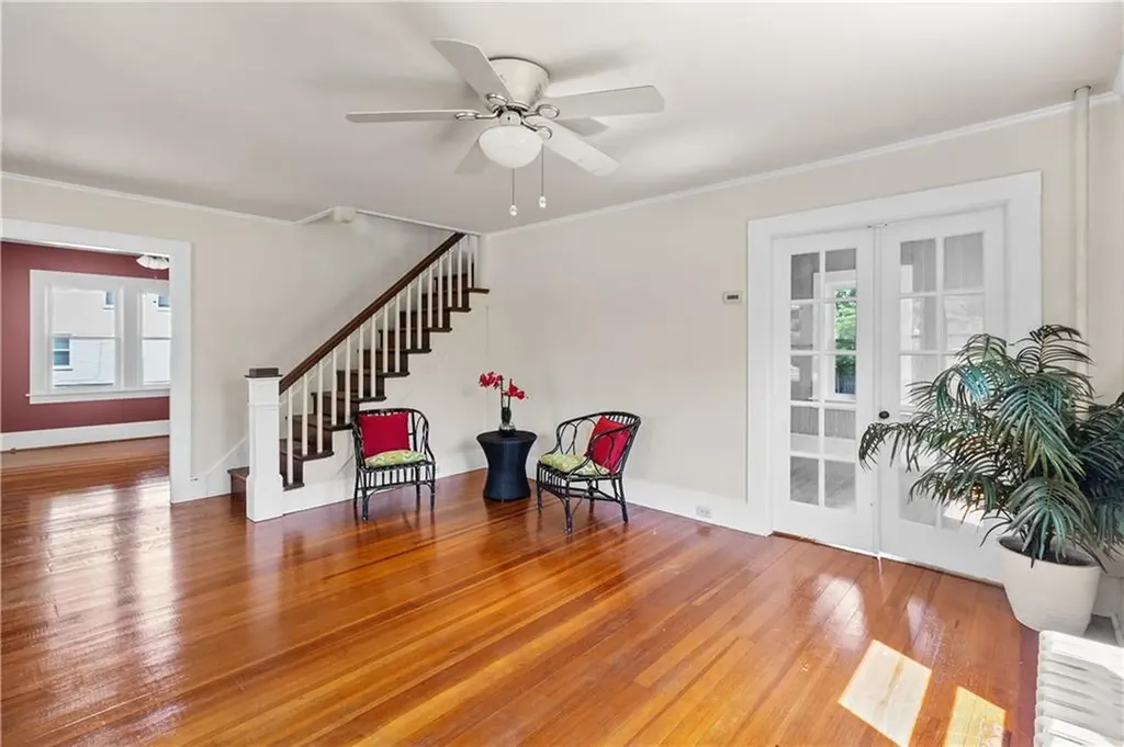 3691 Kingstown Road South Kingstown RI 02892
