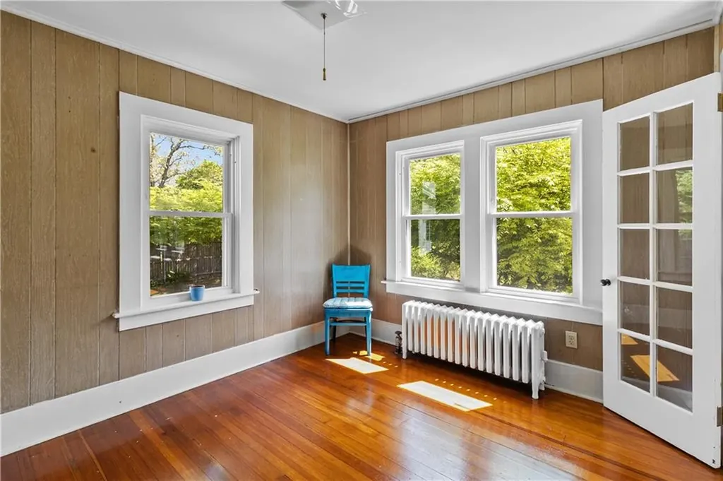 3691 Kingstown Road South Kingstown RI 02892