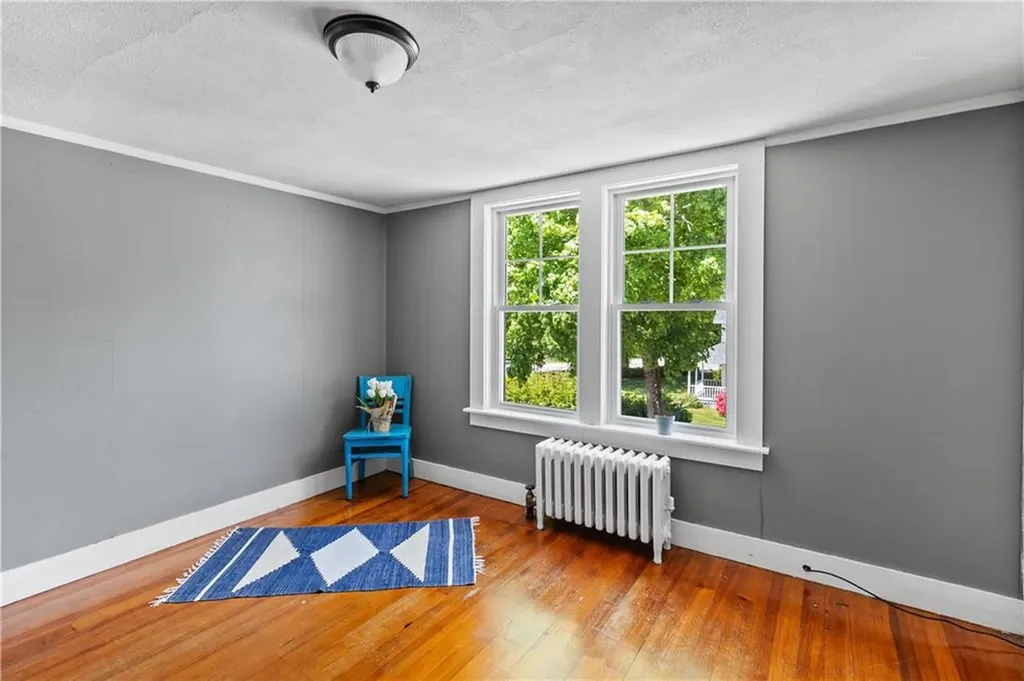 3691 Kingstown Road South Kingstown RI 02892