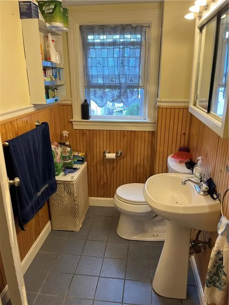 83 Olympia Avenue Pawtucket RI 02861