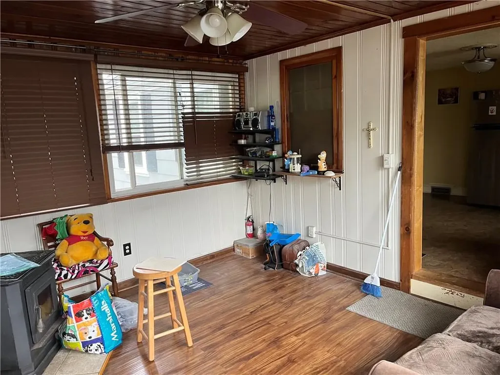 83 Olympia Avenue Pawtucket RI 02861