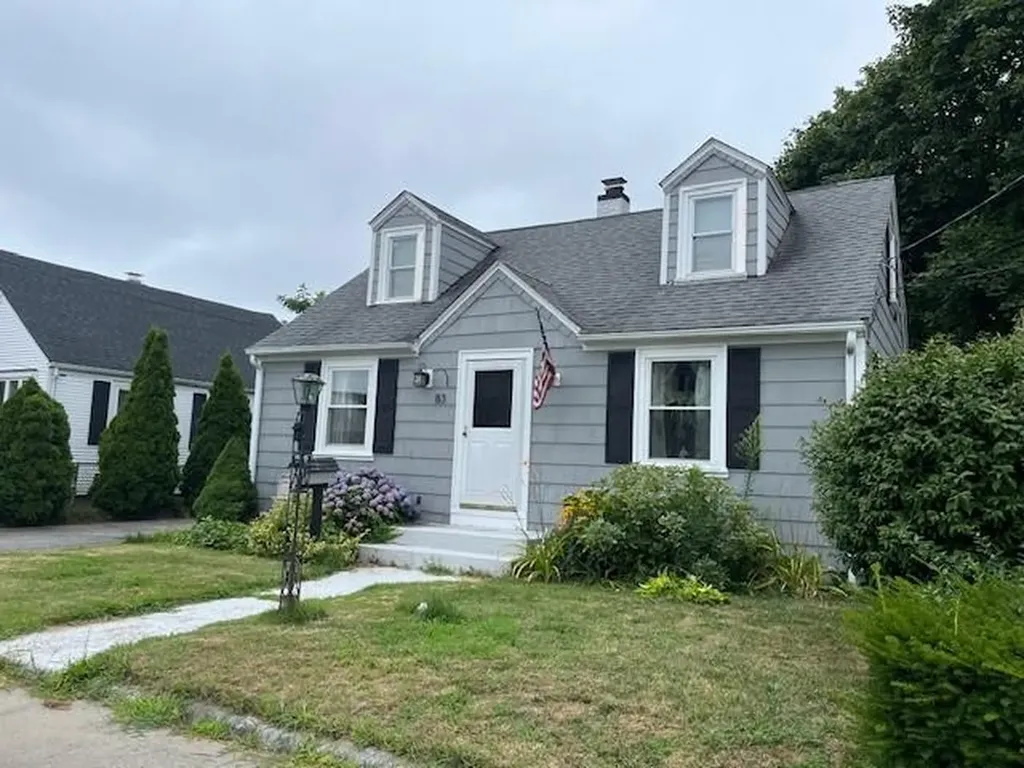 83 Olympia Avenue Pawtucket RI 02861