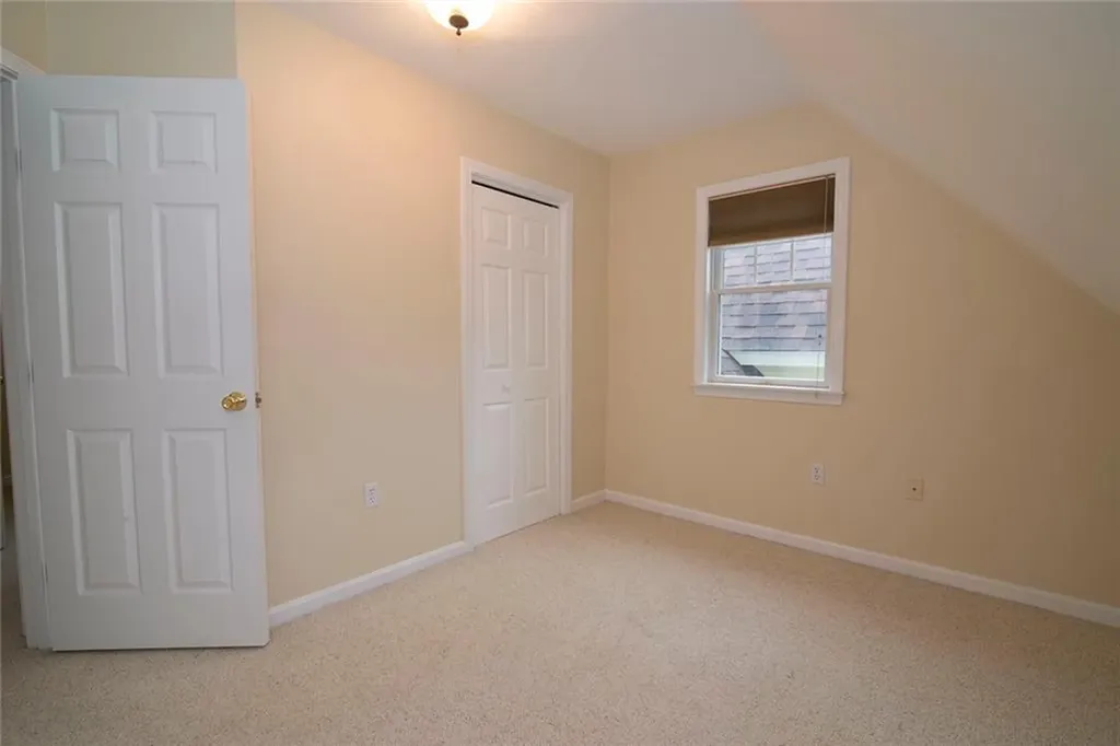 12 Brown Drive Westerly RI 02891