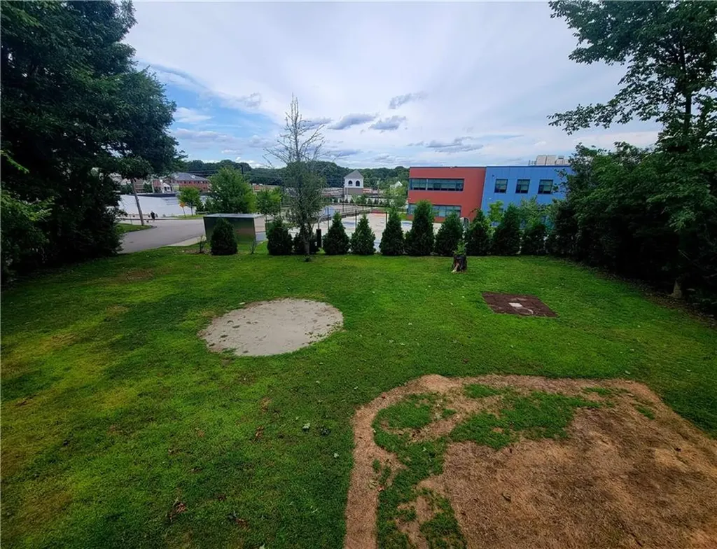 42 Barrett Avenue North Providence RI 02904