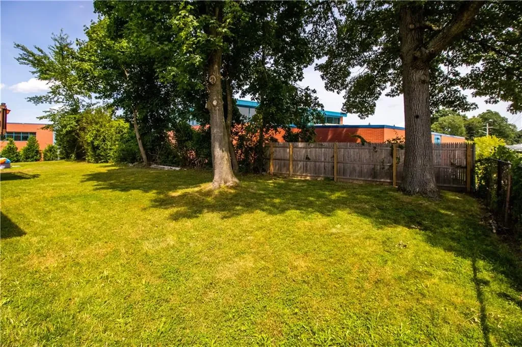 42 Barrett Avenue North Providence RI 02904