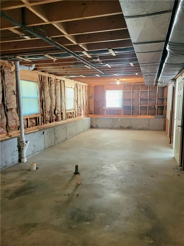 42 Barrett Avenue North Providence RI 02904