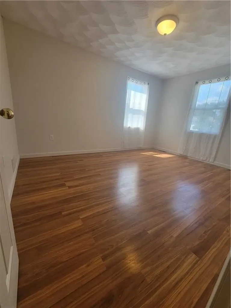 42 Barrett Avenue North Providence RI 02904