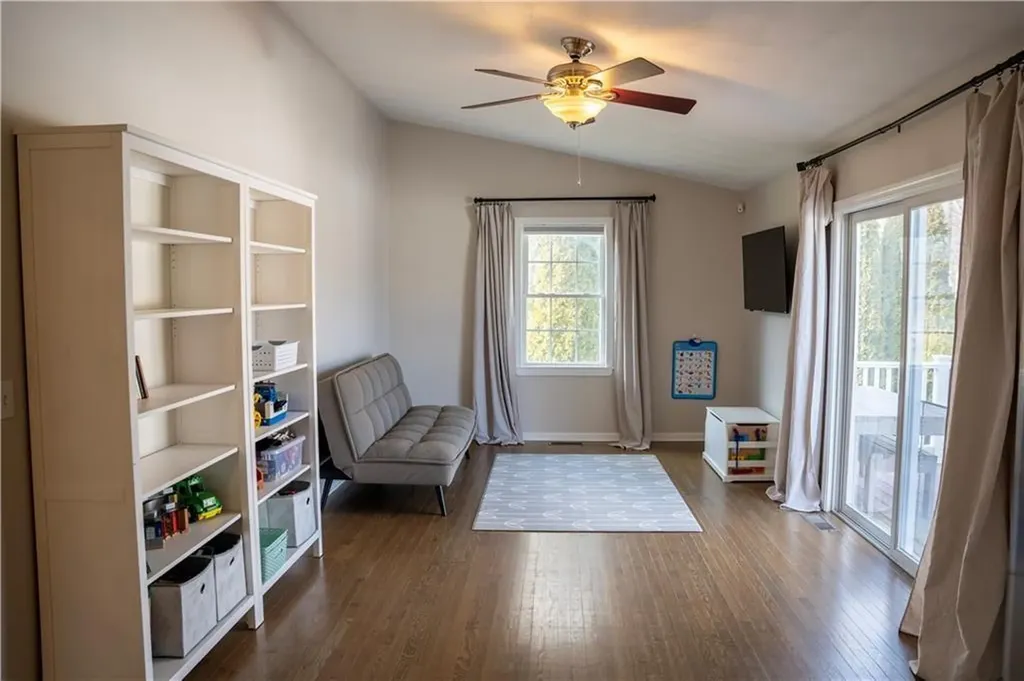 35 Gilcrest Drive West Warwick RI 02893