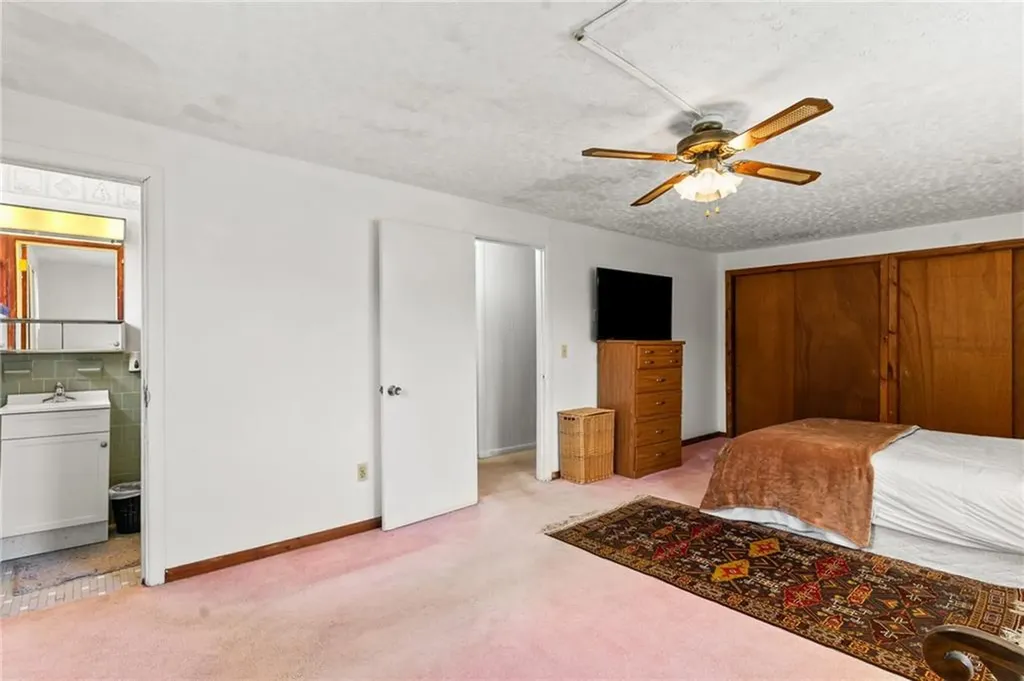 1170 Aquidneck Avenue Middletown RI 02842