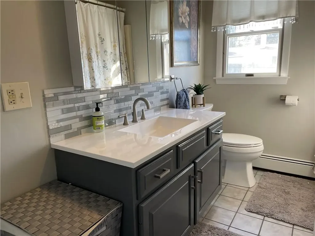 24 Pinewood Drive North Providence RI 02904